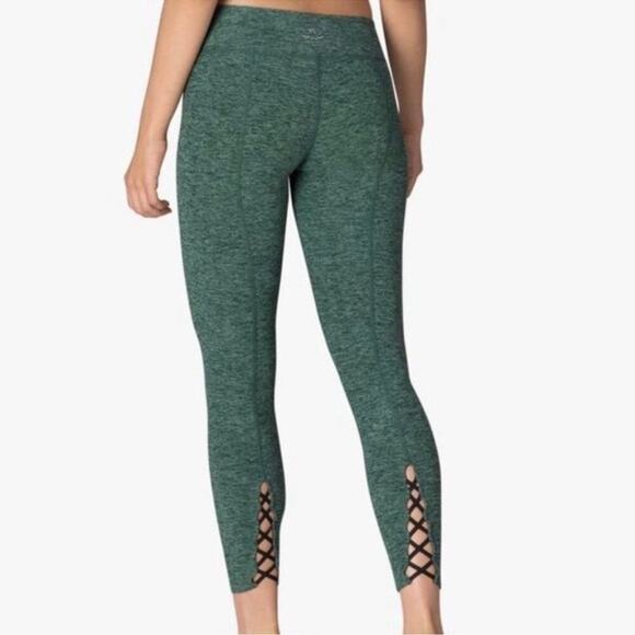 Beyond Yoga Spacedye Cross It Back 7/8 Midi Yoga Leggings Green Women’s Small - Picture 1 of 8